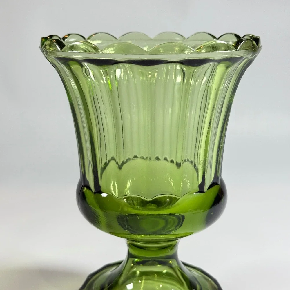 VTG Hazel-Atlas ATC50 Avocado Green Glass Ribbed Scalloped Footed Flower Vase 6